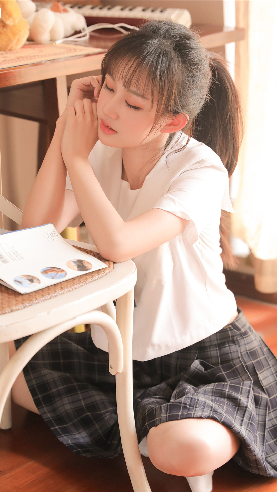 日系美女学生妹  第3张