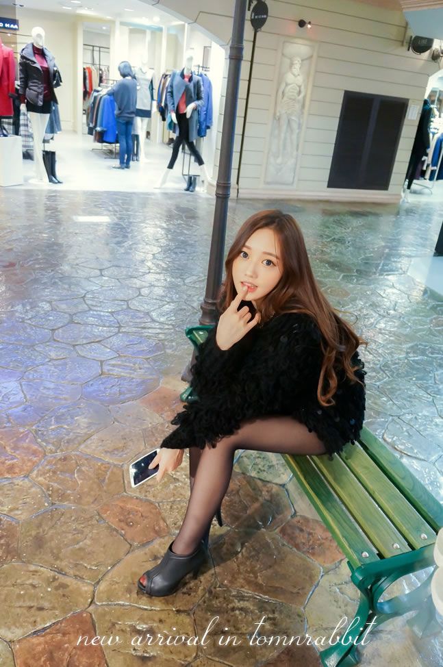 韩国美女模特丝袜大长腿性感摄影写真图片  第2张