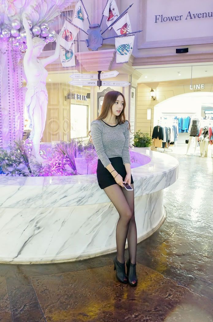 韩国美女模特丝袜大长腿性感摄影写真图片  第4张