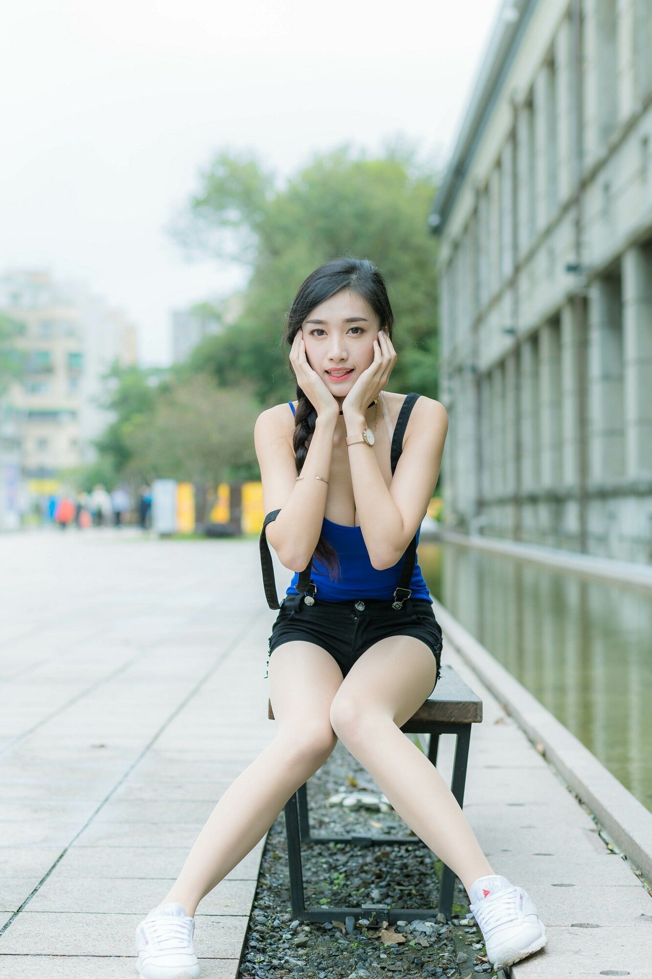 台湾极品美女嫩模大胸美腿丝袜性感图片  第9张