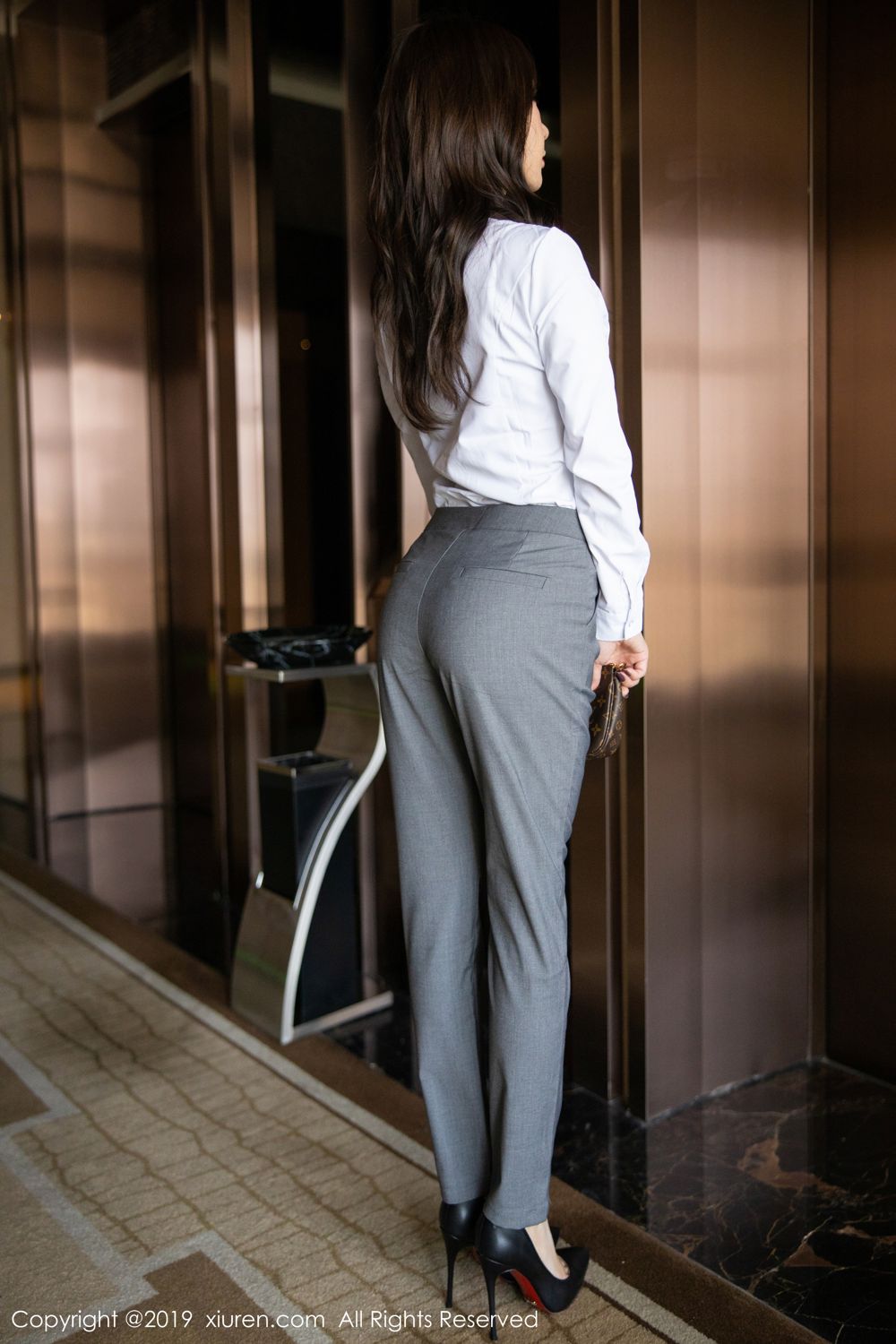 大胆女人周于希ol制服前凸后翘美妇身上销魂冲刺享受写真  第10张