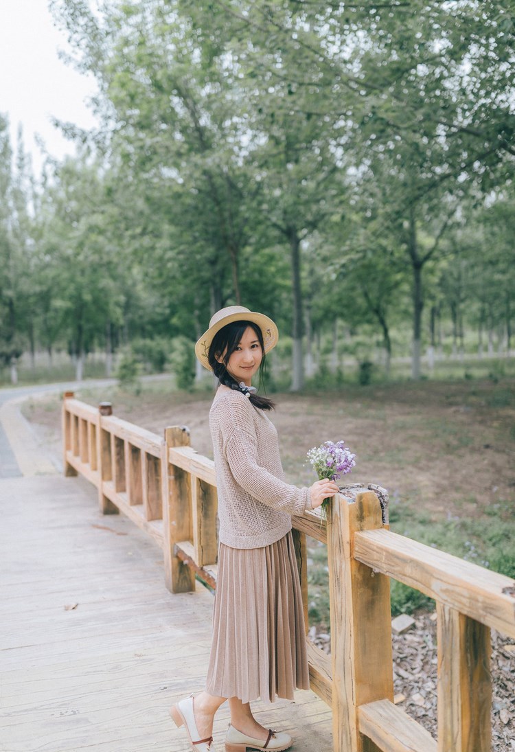 运动风肥臀少妇周于希前凸后翘好身材极致惹火个人写真  第30张