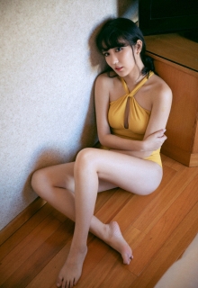 美腿翘臀内衣比基尼紧身衣美女性感私房摄影写真照